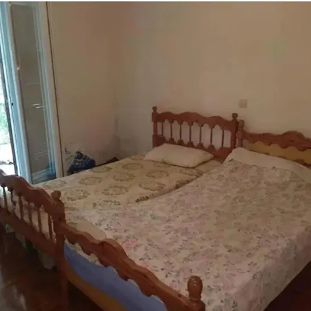 νεάπολη λάρισας Homestay Larissa